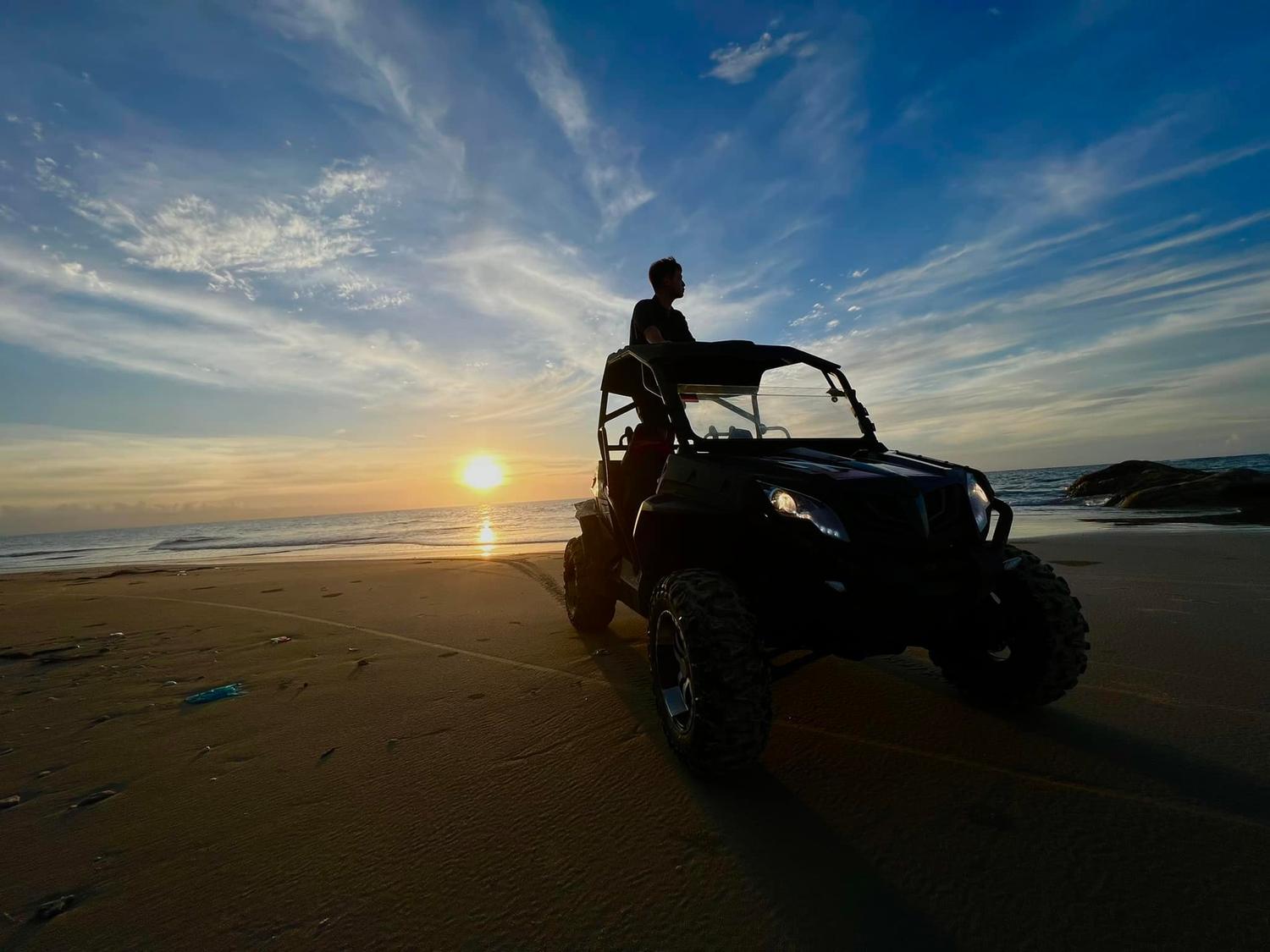 beachBuggySunset