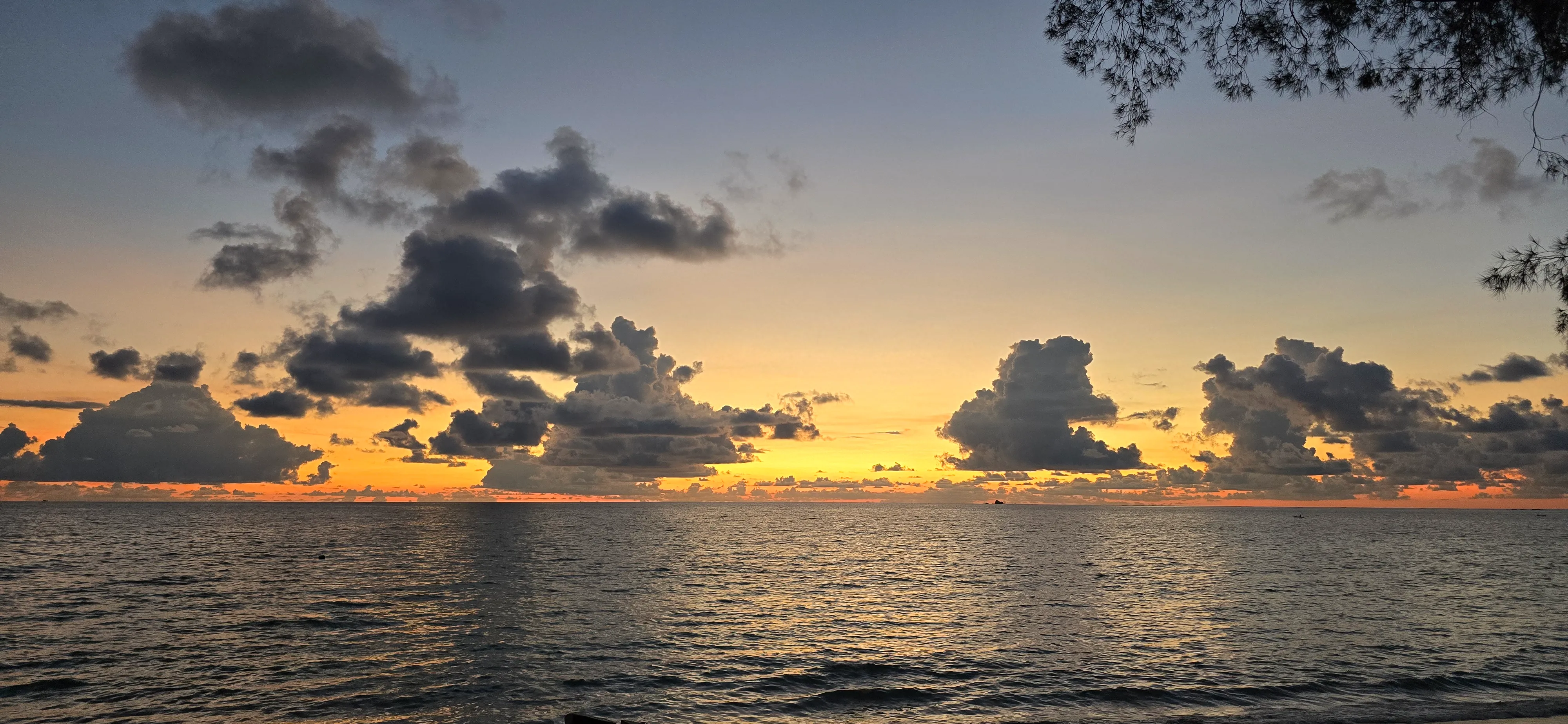 Eagle Bay Retreat Sabah Sunset Romance